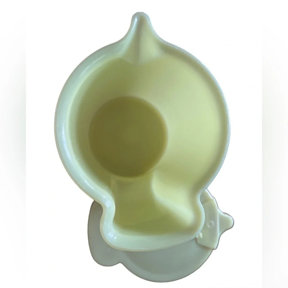 VINTAGE TUPPERWARE CREAM PITCHER